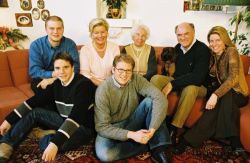 PROELL ERWIN MIT FAMILIE
